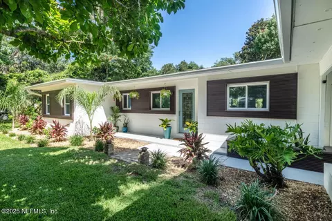 1901 Tanglewood Rd, Jacksonville Beach, FL 32250