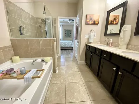 Bath - 115 Sierras Loop, Saint Augustine, FL 32086 photo 3 of 7