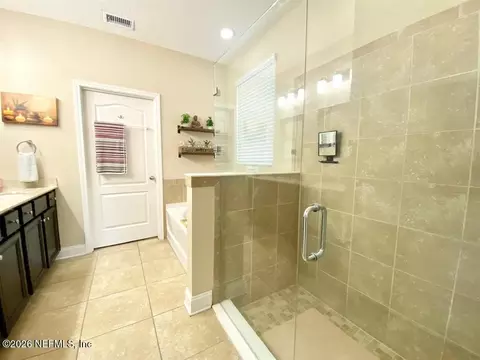 Bath - 115 Sierras Loop, Saint Augustine, FL 32086 photo 4 of 7