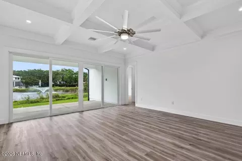 Living - 125 Spoonbill Point Ct, Saint Augustine, FL 32080 photo 4 of 8