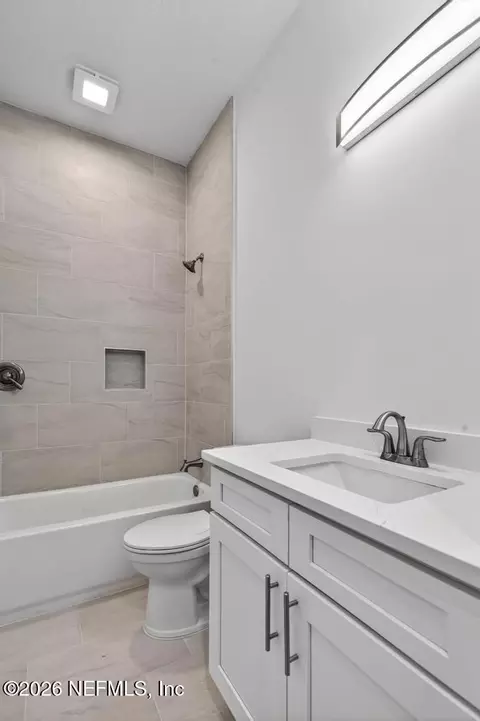 Bath - 125 Spoonbill Point Ct, Saint Augustine, FL 32080 photo 5 of 13