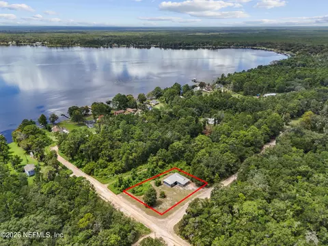 127 Rainbow Dr, Florahome, FL 32140