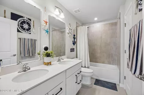 Bath - 226 Tower Ct, Saint Augustine, FL 32092 photo 4 of 4