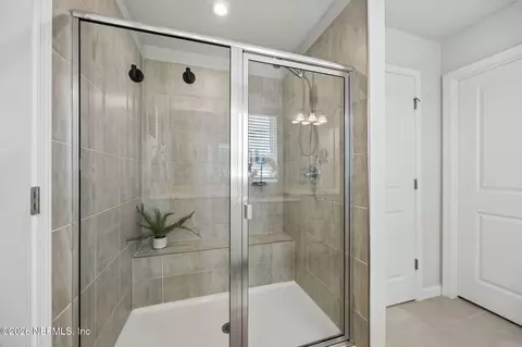 Bath - 226 Tower Ct, Saint Augustine, FL 32092 photo 3 of 4