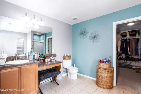 Bath - 76100 Deerwood Dr, Yulee, FL 32097 photo 2 of 4