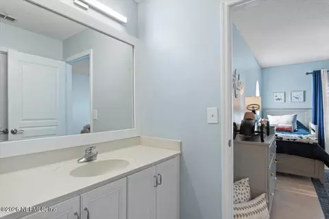 Bath - 844 Eagle Point Dr, Saint Augustine, FL 32092 photo 8 of 9