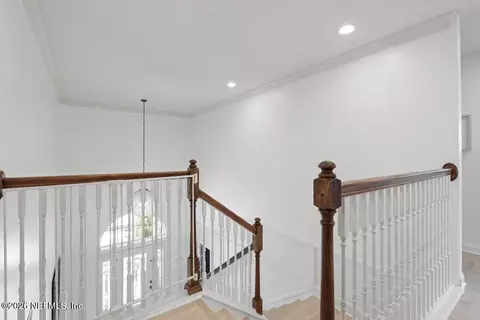 Entry Way - 844 Eagle Point Dr, Saint Augustine, FL 32092 photo 7 of 10