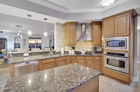Kitchen - 115 Sunset Harbor Way #101, Saint Augustine, FL 32080 photo 3 of 4