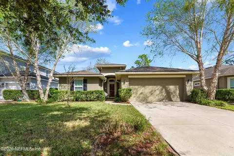 4730 Pine Lake Dr, Middleburg, FL 32068