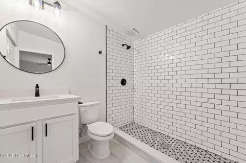 Bath - 87 Josiah St, Saint Augustine, FL 32084 photo 1 of 2