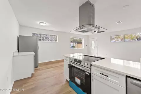 Kitchen - 87 Josiah St, Saint Augustine, FL 32084 photo 1 of 1