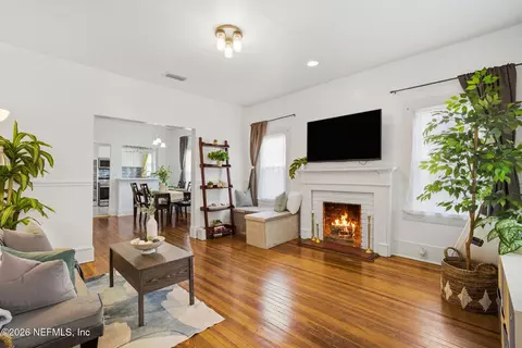 3675 Oak St, Jacksonville, FL 32205