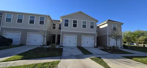 5960 Creekside Crossing Dr, Jacksonville, FL 32210