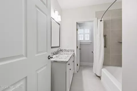 Bath - 17 Sylvan Dr, Saint Augustine, FL 32084 photo 8 of 8