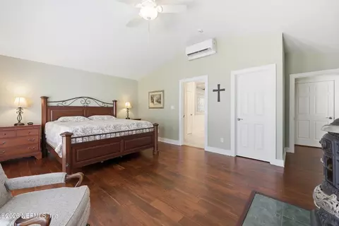 Bedroom - 17 Sylvan Dr, Saint Augustine, FL 32084 photo 4 of 7