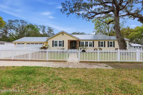 Exterior - 17 Sylvan Dr, Saint Augustine, FL 32084 photo 11 of 14