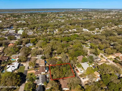 419 Ocean Dr, Saint Augustine Beach, FL 32080 photo 9