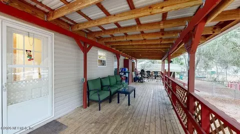 21238 NE 150th St, Fort Mc Coy, FL 32134