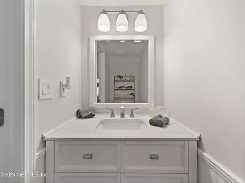 Bath - 6448 Madison St, Saint Augustine, FL 32080 photo 2 of 3
