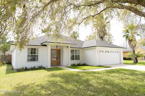 2374 Glade Springs Dr, Jacksonville, FL 32246