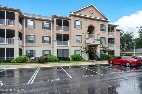 8601 Beach Blvd #811, Jacksonville, FL 32216