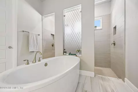 Bath - 139 Marquesa Cir, Saint Johns, FL 32259 photo 1 of 4