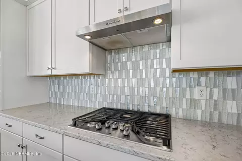Kitchen - 139 Marquesa Cir, Saint Johns, FL 32259 photo 3 of 4