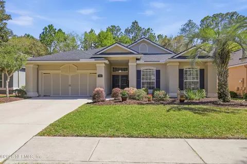 516 St Claude Pl, Saint Johns, FL 32259