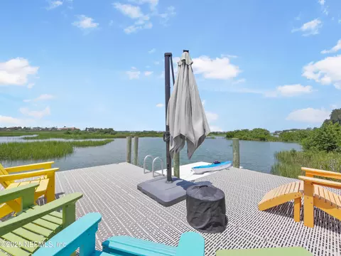 Exterior - 205 Coquina Ave, Saint Augustine, FL 32080 photo 6 of 11