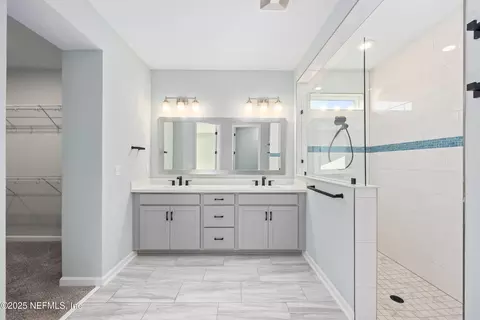 Bath - 812 Windley Dr, Saint Augustine, FL 32092 photo 3 of 5