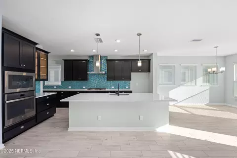 Kitchen - 812 Windley Dr, Saint Augustine, FL 32092 photo 3 of 8