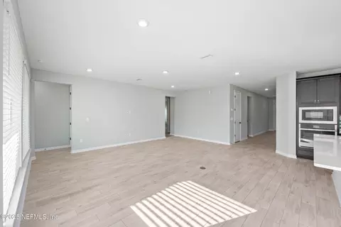 Living - 812 Windley Dr, Saint Augustine, FL 32092 photo 8 of 10