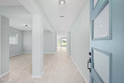 812 Windley Dr, Saint Augustine, FL 32092
