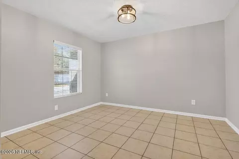 Living - 471 S Hamilton Springs Rd, Saint Augustine, FL 32084 photo 2 of 6