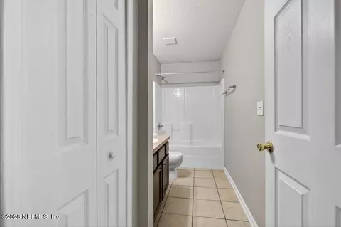 Entry Way - 471 S Hamilton Springs Rd, Saint Augustine, FL 32084 photo 4 of 5