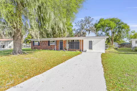 160 River Dr, East Palatka, FL 32131