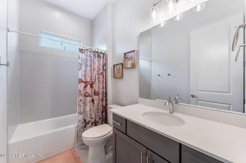 Bath - 281 Pine Grove Pt, Saint Augustine, FL 32092 photo 4 of 5