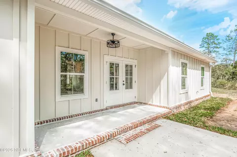 Exterior - 4298 Wolfe Dr, Macclenny, FL 32063 photo 7 of 10