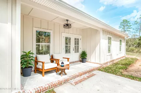 Exterior - 4298 Wolfe Dr, Macclenny, FL 32063 photo 8 of 10