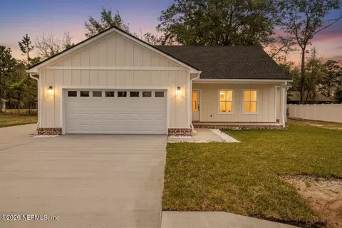 Exterior - 4298 Wolfe Dr, Macclenny, FL 32063 photo 3 of 10