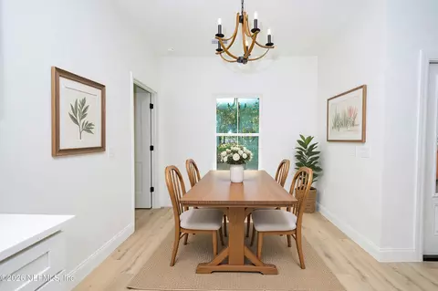 Dining - 4298 Wolfe Dr, Macclenny, FL 32063 photo 3 of 3
