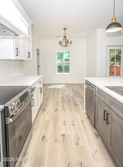 Kitchen - 4298 Wolfe Dr, Macclenny, FL 32063 photo 5 of 5