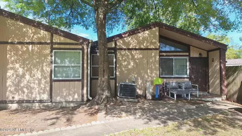 8033 San Jose Village Ln #2, Jacksonville, FL 32217