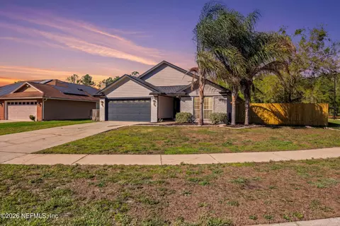 1950 Little River Dr, Fleming Island, FL 32003