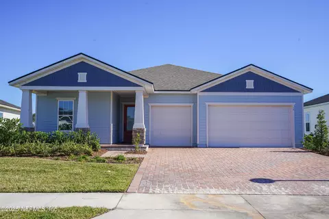 8 Tree House Pl, Palm Coast, FL 32137