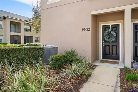 12301 Kernan Forest Blvd #1902, Jacksonville, FL 32225
