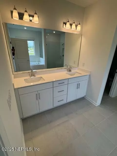 Bath - 230 Silver Lily Way, Saint Augustine, FL 32092 photo 2 of 6