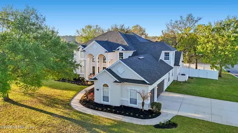 735 E Dorchester Dr, Saint Johns, FL 32259