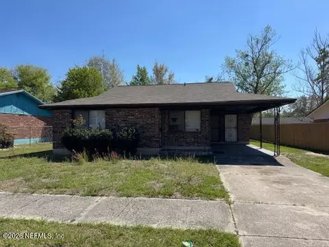 4368 Bedivere Rd, Jacksonville, FL 32208