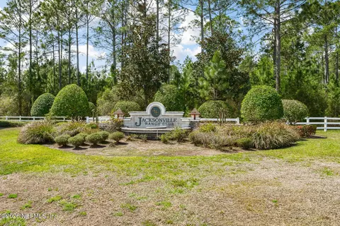 10155 Hunters Chase Ct, Jacksonville, FL 32219